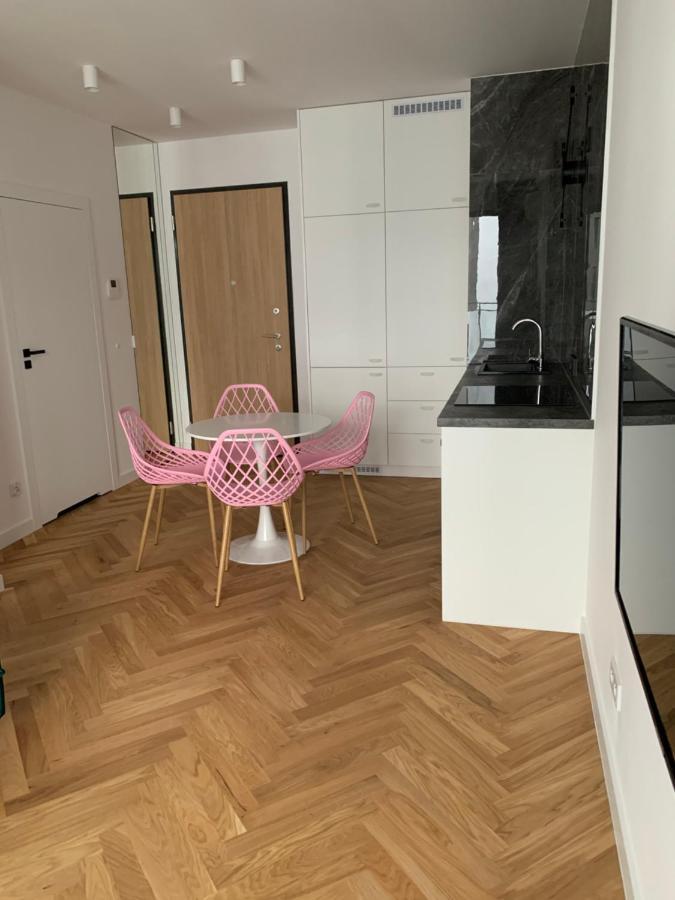 Apartamenty Wola Goleszowska Warszawa Exteriör bild