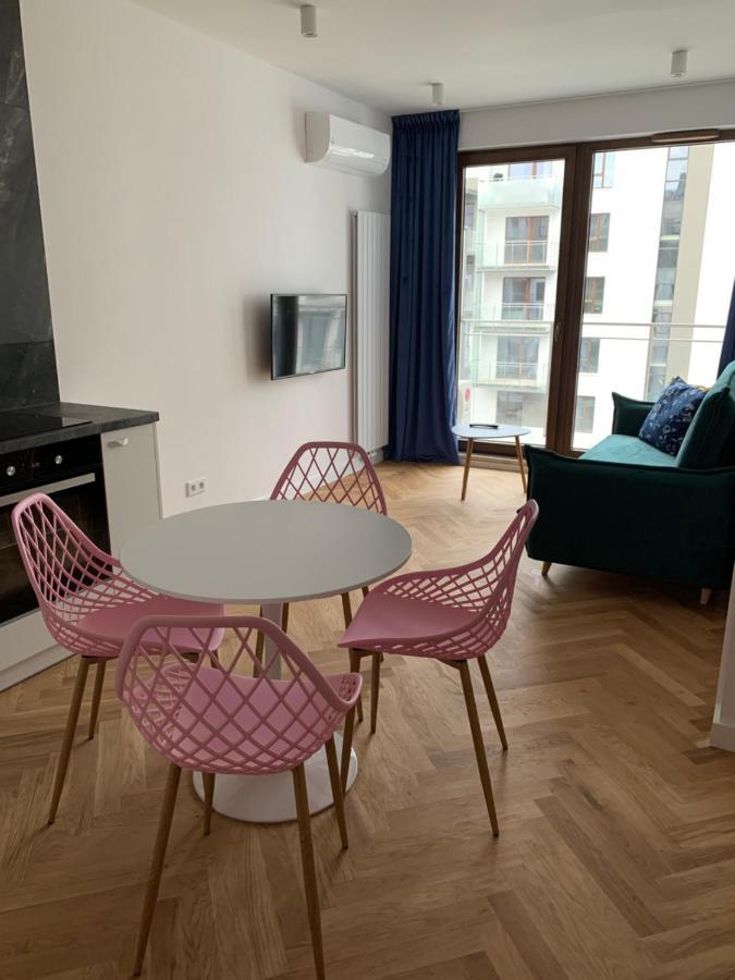 Apartamenty Wola Goleszowska Warszawa Exteriör bild